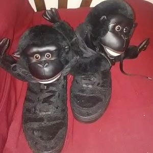 Adidas jeremy scott 'gorilla'